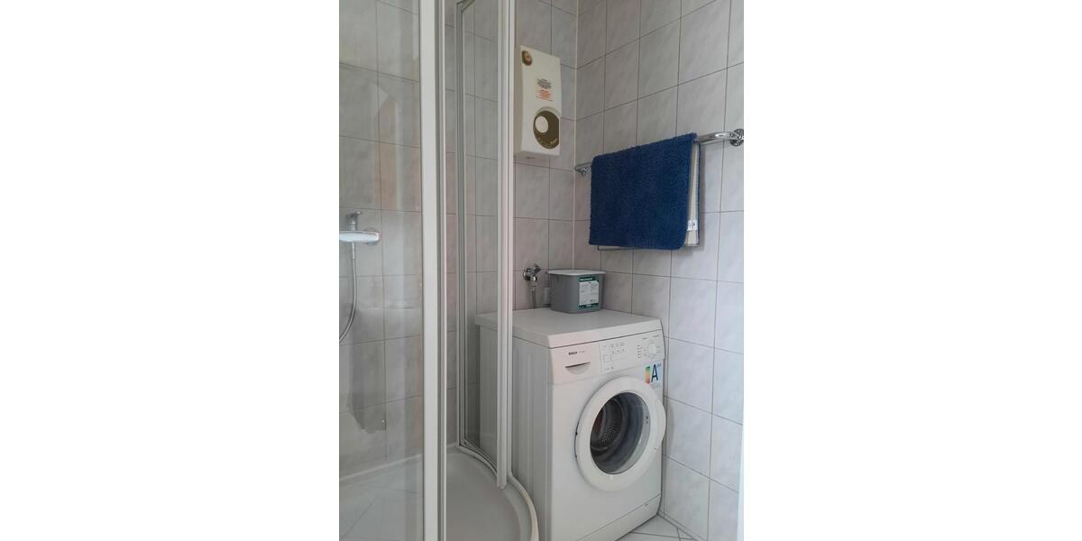 Etagenwohnung Fellbach Oeffingen - 3 Zimmer, 80 m&sup2;, 1.200&euro; | Angebot:26615257