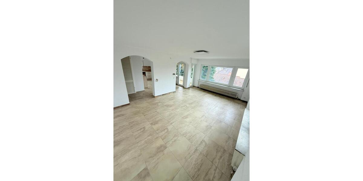 Erdgeschoßwohnung Ludwigsburg Eglosheim - 2 Zimmer, 84 m&sup2;, 1.100&euro; | Angebot:26234296