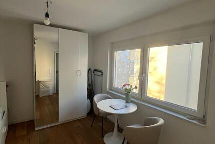 Modern sanierte 1-Zimmer-Wohnung in Stuttgart-Hedelfingen 1 zimmer