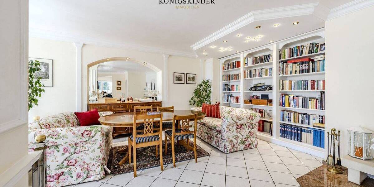 Mehrfamilienhaus, Wohnhaus Ebersbach an der Fils Ebersbach - 8 Zimmer, 275 m&sup2;, 699.000&euro; | Angebot:26188189