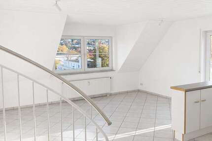Wohnung Reutlingen Reutlingen (Kernstadt) - 2.5 Zimmer, 70 m&sup2;, 750&euro; | Angebot:26383906