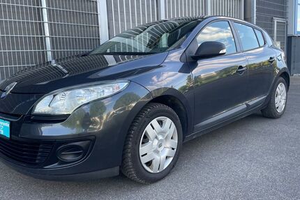 Renault Megane 150.000 km 4.400 € Holzgerlingen 71088