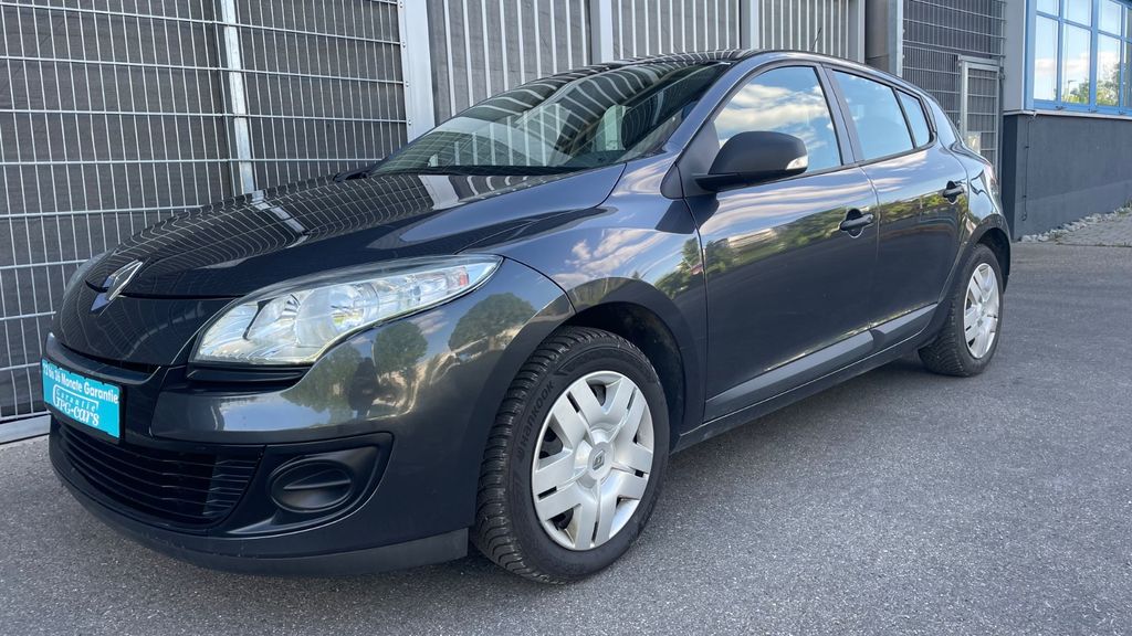 Renault Megane 150.000 km 4.400 € Holzgerlingen 71088