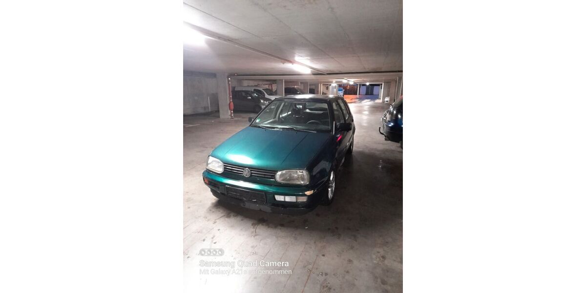 VW Golf 115.000 km 1.500 € Stuttgart 70374