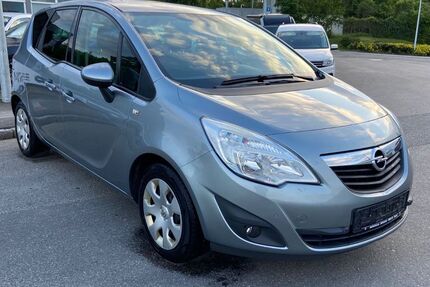 Opel Meriva 225.000 km 2.150 &euro; Wendlingen 73240