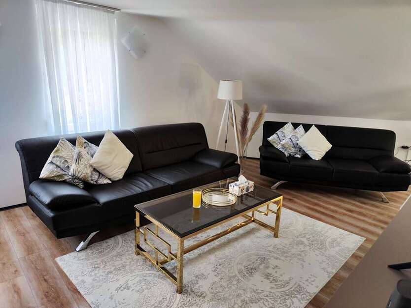 Wohnung zum Kaufen in Bad Urach 189.000 € 71.95 m²