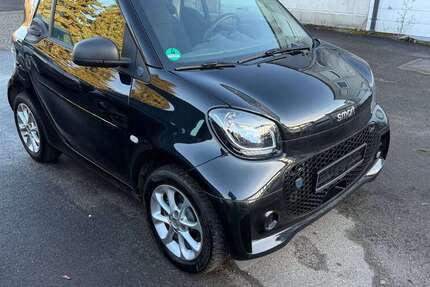 Smart forTwo 15.700 km 9.999 &euro; Weil im Schönbuch/Böblingen 71093