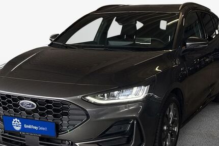 Ford Focus 18.347 km 23.900 € Stuttgart 70190