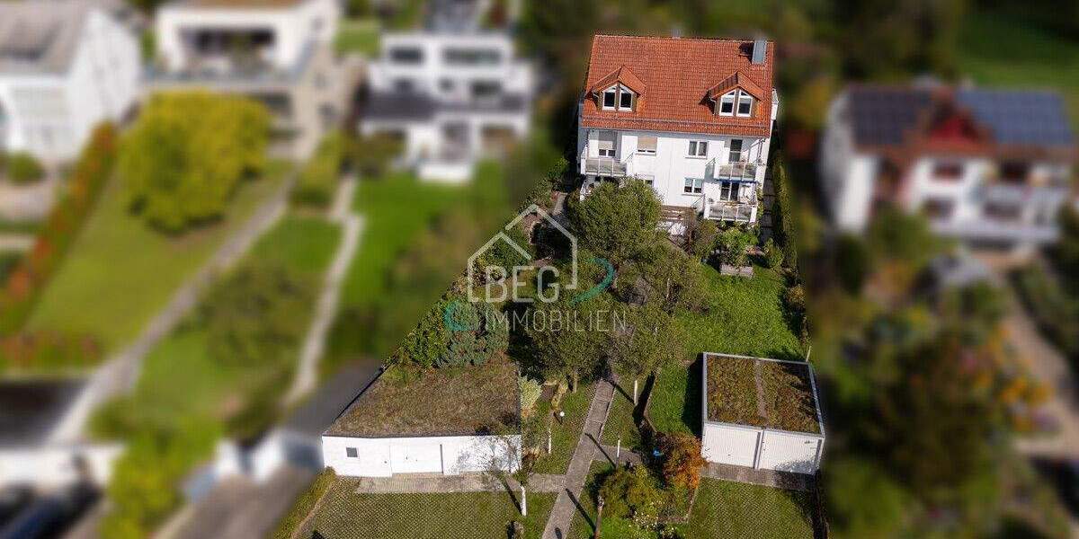 Gartenidylle trifft Wohnkomfort: Doppelhaushälfte mit Einliegerwohnung 4 zimmer