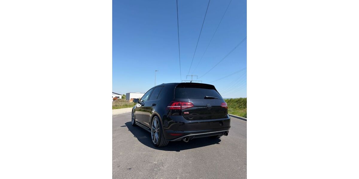 VW Golf 153.400 km 14.500 &euro; Freiberg am neckar 71691