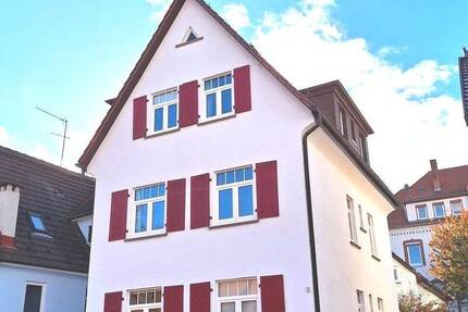 Ihre Chance: Bezugsbereites freistehendes Einfamilienhaus! 8 zimmer