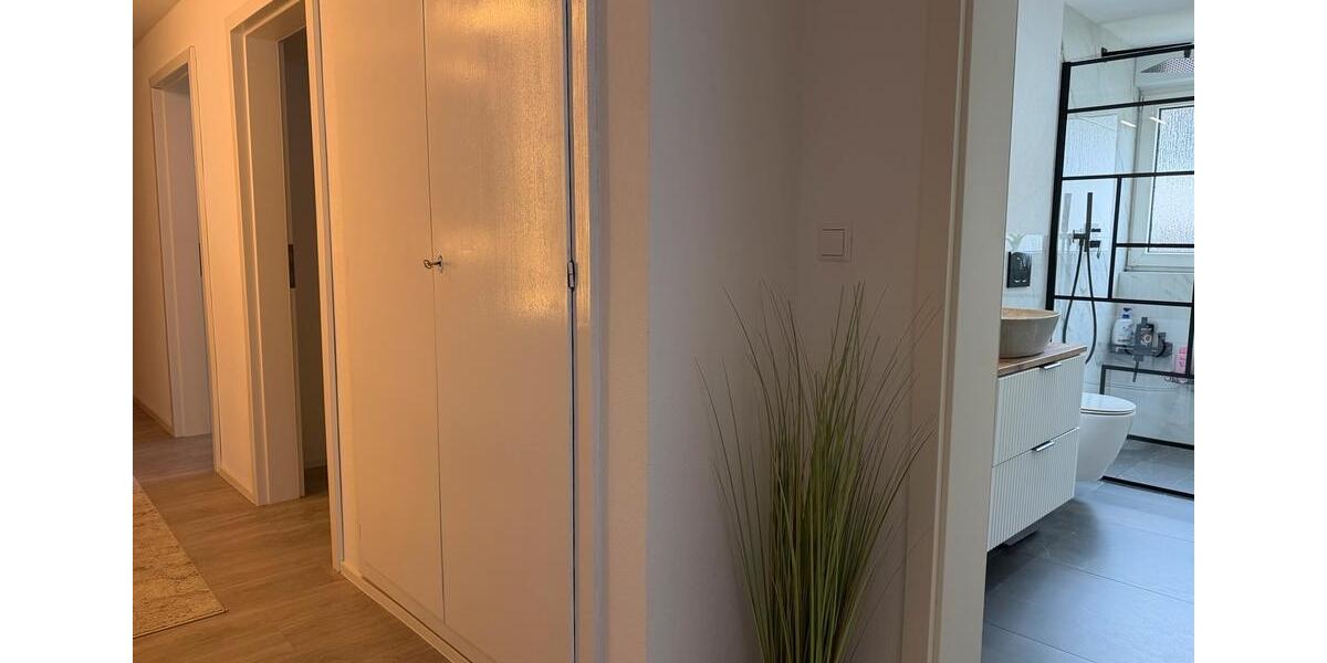 Etagenwohnung Wernau (Neckar) - 3 Zimmer, 75 m&sup2;, 325.000&euro; | Angebot:26524701