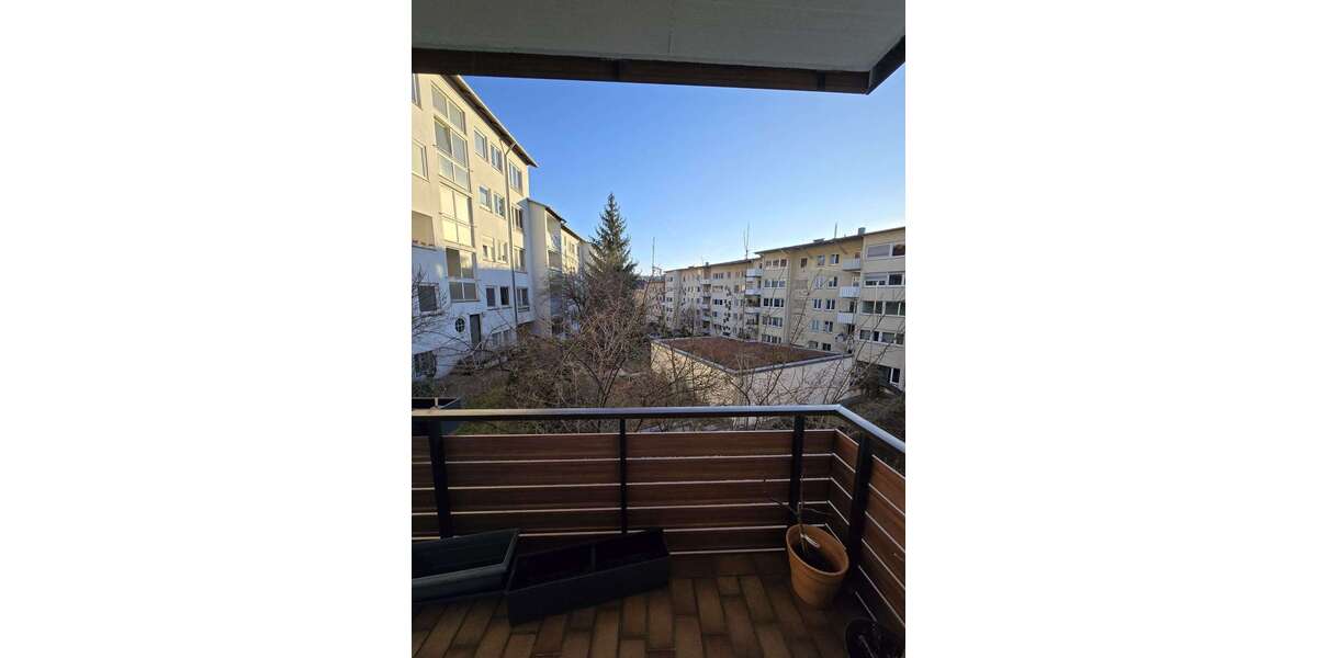 Etagenwohnung Stuttgart Stuttgart-Mitte - 3 Zimmer, 67 m&sup2;, 290.000&euro; | Angebot:26125154