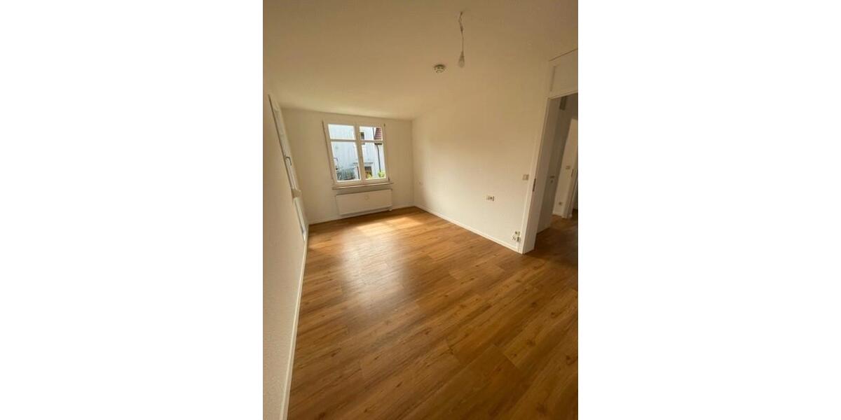 Etagenwohnung Esslingen am Neckar Hegensberg - 3 Zimmer, 73 m&sup2;, 807&euro; | Angebot:26166023