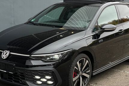 VW Golf 12.000 km 39.700 € Sindelfingen 71065