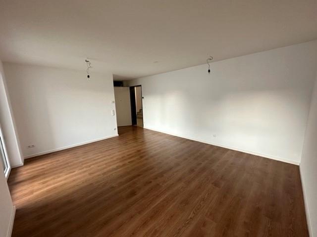 Erdgeschoßwohnung Esslingen am Neckar - 2 Zimmer, 59 m&sup2;, 1.013&euro; | Angebot:24794396