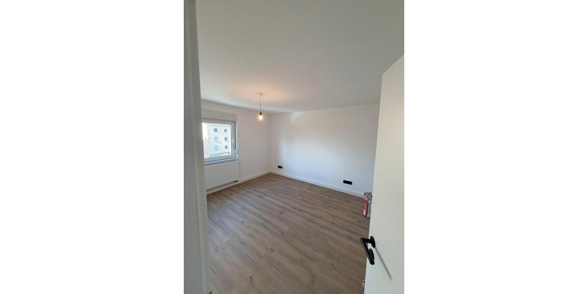 Etagenwohnung Remshalden - 3 Zimmer, 66 m&sup2;, 204.000&euro; | Angebot:26987288