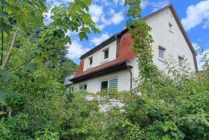 Haus Tübingen Lustnau - 5 Zimmer, 136 m&sup2;, 640.000&euro; | Angebot:24115025