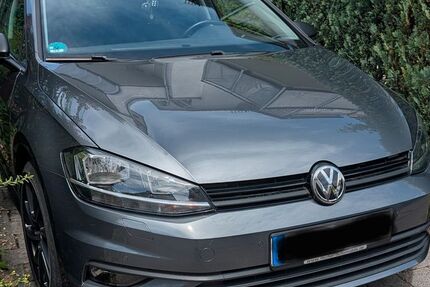 VW Golf 105.000 km 13.200 &euro; Stuttgart 70378