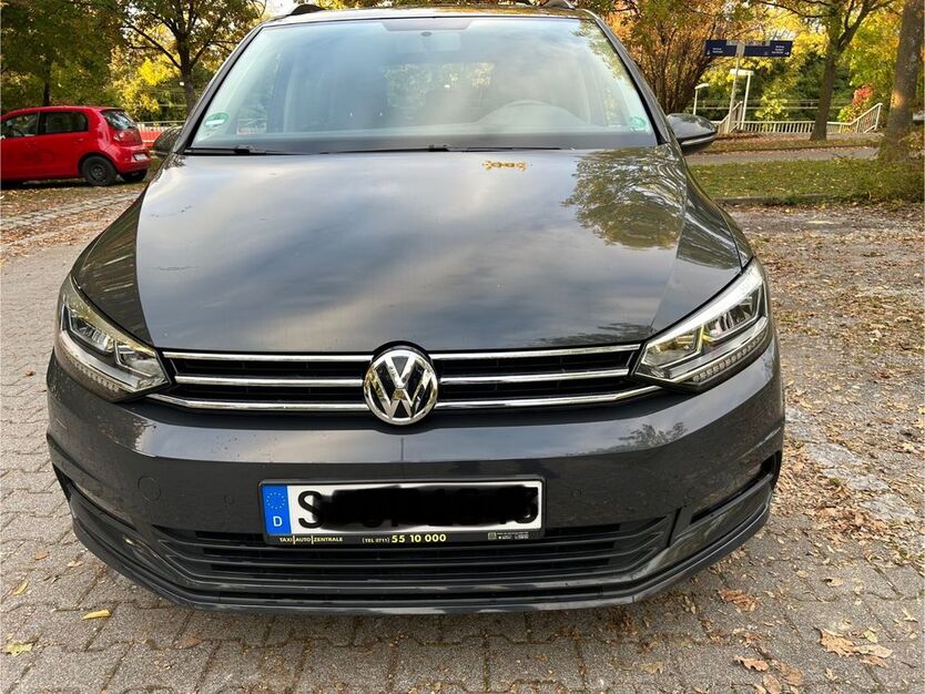 VW Touran 340.000 km 8.500 € Stuttgart 70437