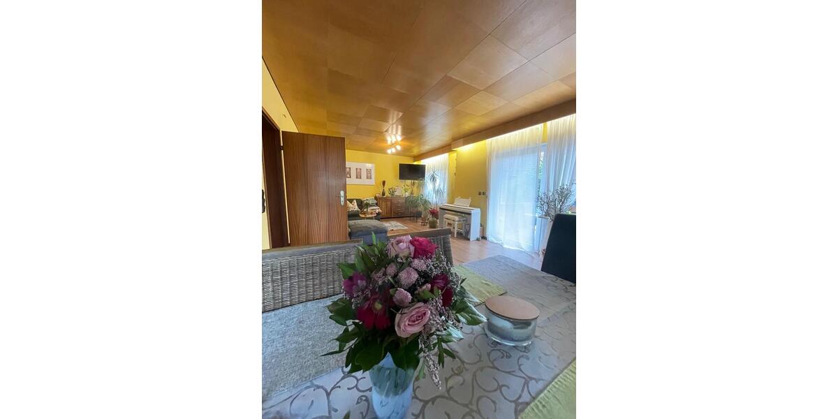 Einfamilienhaus Winnenden - 5 Zimmer, 150 m&sup2;, 1.720&euro; | Angebot:26418186