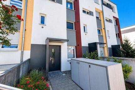 Haus Freiberg am Neckar / Heutingsheim Heutingsheim - 4 Zimmer, 134 m&sup2;, 2.100&euro; | Angebot:26917533