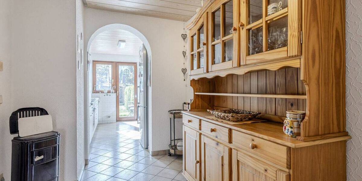 Mehrfamilienhaus, Wohnhaus Stuttgart / Rot Rot - 6 Zimmer, 151 m&sup2;, 698.000&euro; | Angebot:26439174