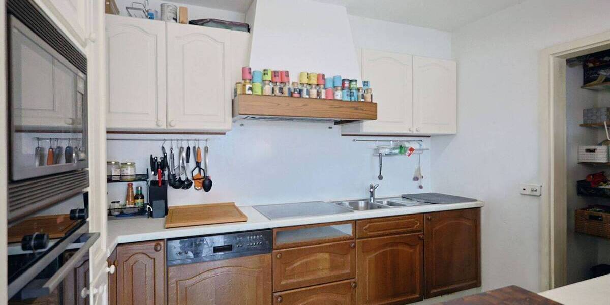 Etagenwohnung Leonberg - 3 Zimmer, 93 m&sup2;, 990&euro; | Angebot:26377735