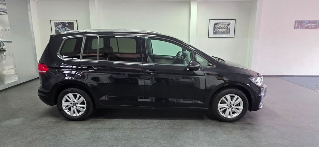 VW Touran 44.000 km 25.900 € Asperg/Ludwigsburg bei Stuttgart 71679