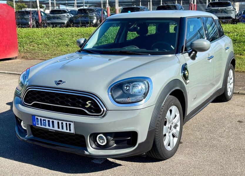 Mini Cooper SE Countryman 100.900 km 16.400 € Schlaitdorf 72667