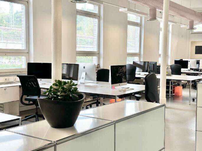 Gewerbeobjekt Stuttgart Untertürkheim - 250&euro; | Angebot:26845812