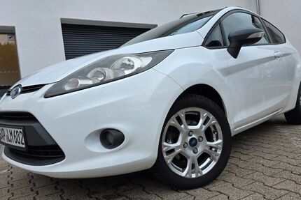 Ford Fiesta 200.000 km 2.500 &euro; Stuttgart 70563