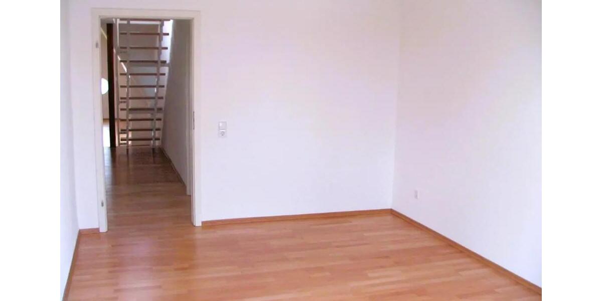 Maisonettenwohnung Waiblingen - 5 Zimmer, 125 m&sup2;, 1.650&euro; | Angebot:26110173