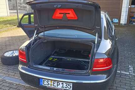 VW Phaeton 240.120 km 7.900 &euro; Neckartenzlingen 72654