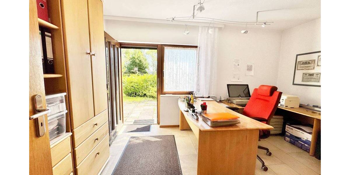 Reihenendhaus Stuttgart Vaihingen - 7 Zimmer, 171 m&sup2;, 1.075.000&euro; | Angebot:26455130
