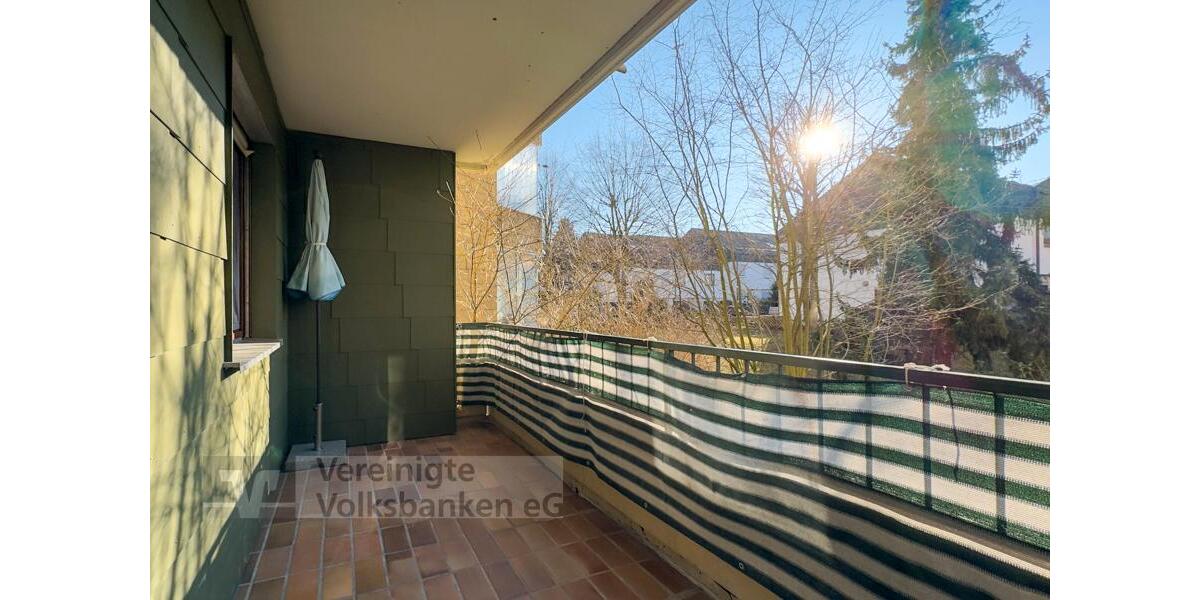 Etagenwohnung Böblingen Dagersheim - 3 Zimmer, 80 m&sup2;, 1.150&euro; | Angebot:25053760