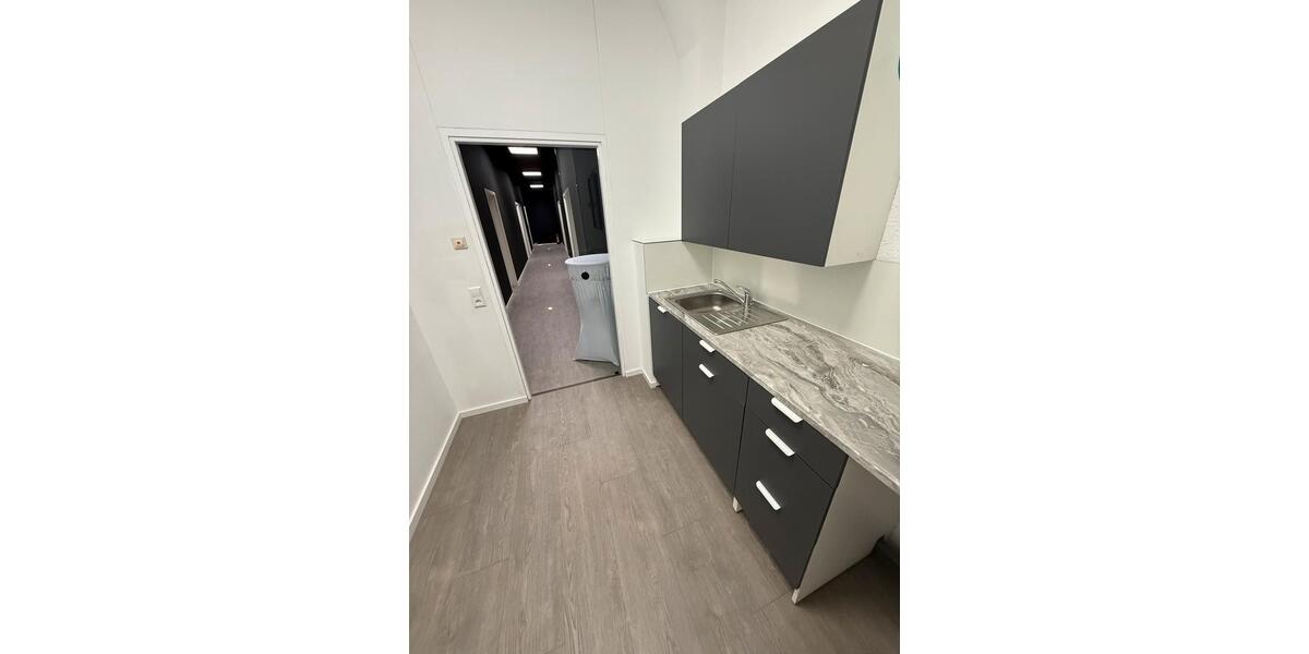 Gewerbeobjekt Ditzingen - 350&euro; | Angebot:26090149