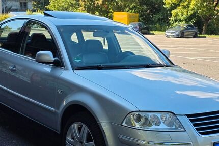 VW Passat 135.000 km 6.199 € Stuttgart 70435