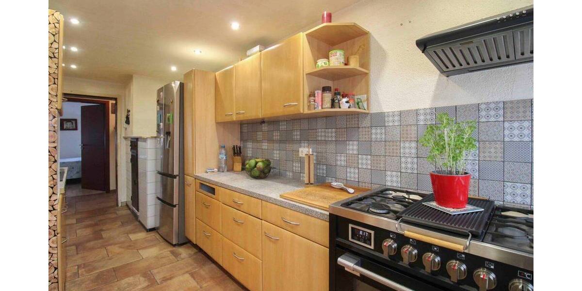 Etagenwohnung Schorndorf - 4 Zimmer, 81 m&sup2;, 265.000&euro; | Angebot:26118001