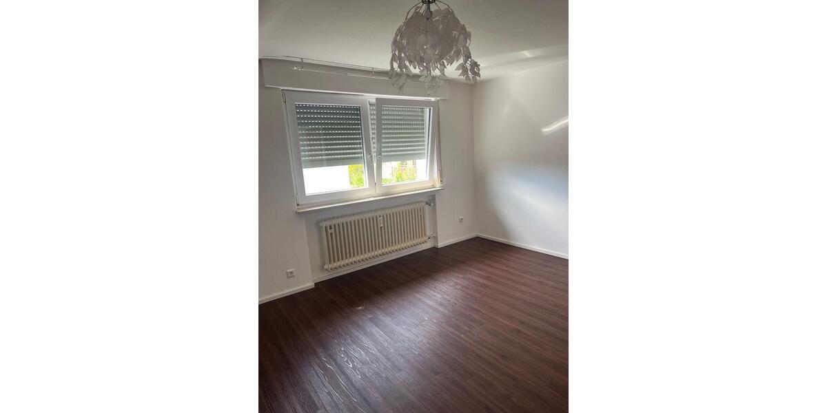 Dachgeschoßwohnung Filderstadt - 2 Zimmer, 50 m&sup2;, 950&euro; | Angebot:26325806