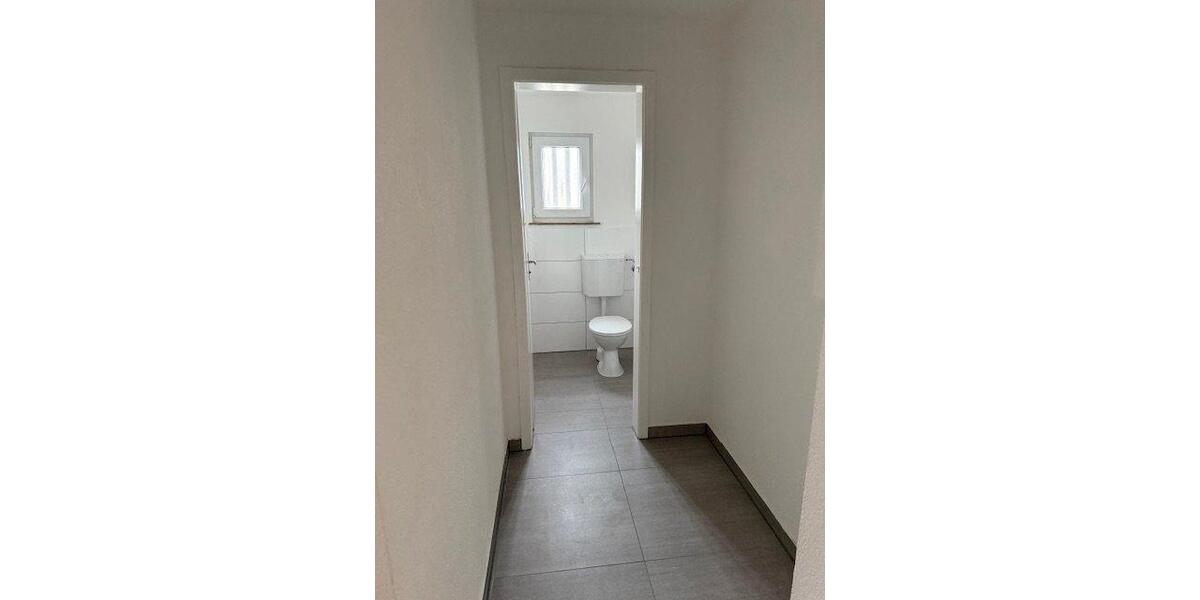 Etagenwohnung Plochingen - 3 Zimmer, 72 m&sup2;, 210.000&euro; | Angebot:26545489