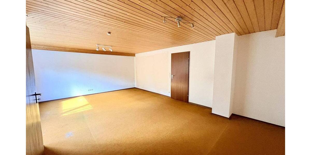 Reihenendhaus Hildrizhausen - 7 Zimmer, 178 m&sup2;, 535.000&euro; | Angebot:26119497