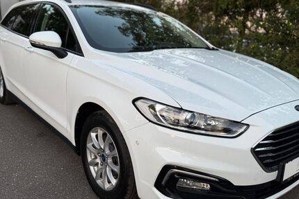 Ford Mondeo 149.996 km 10.499 &euro; Stuttgart 70469