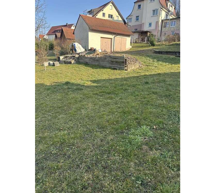 Grundstück zu verkaufen in Frickenhausen 236.590 € 401 m²