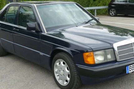 Mercedes-Benz 190 180.000 km 9.000 &euro; Holzgerlingen 71088