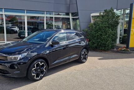 Opel Grandland (X) 7.599 km 24.980 &euro; Großbottwar 71723