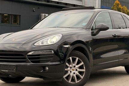 Porsche Cayenne 158.000 km 22.800 € Sindelfingen 71065