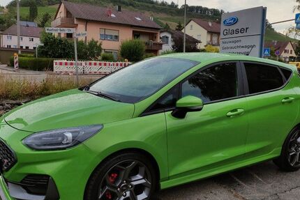 Ford Fiesta 43.300 km 21.490 &euro; Illingen - Schützingen 75428