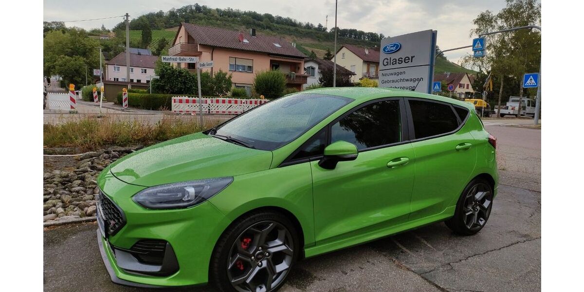Ford Fiesta 43.300 km 21.490 &euro; Illingen - Schützingen 75428