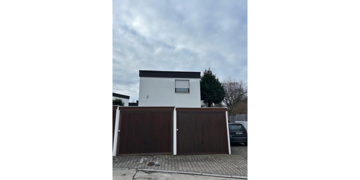 Einfamilienhaus Stuttgart Mühlhausen - 7 Zimmer, 185 m&sup2;, 650.000&euro; | Angebot:24756172